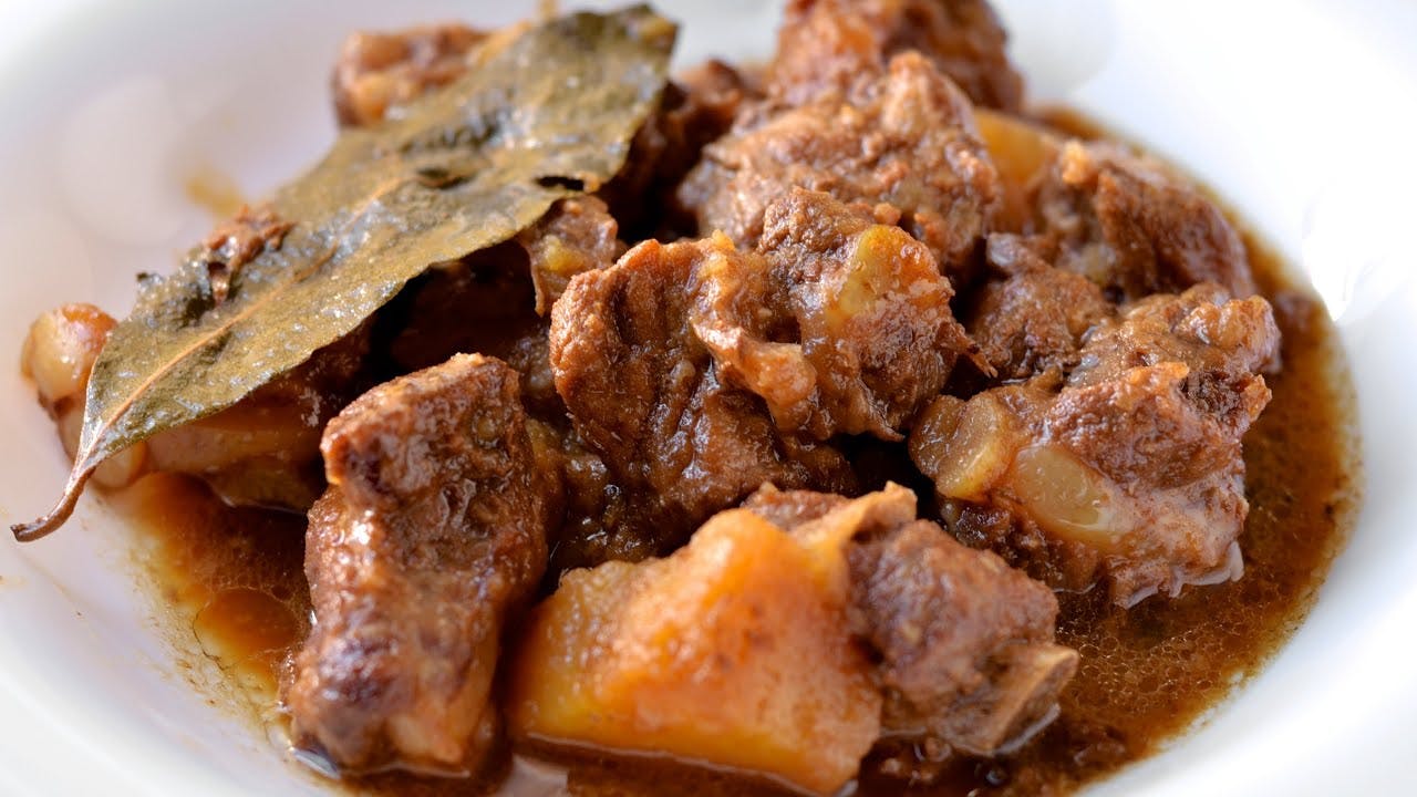Pork Adobo - Vinegar soy stew