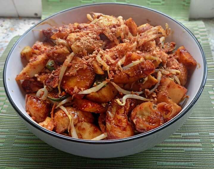 Rojak - Savoury Spicy Malaysian Salad